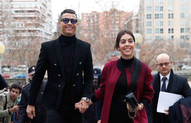 Cristiano Ronaldo in his relationship with Georgina Rodríguez, who is forbidden to play footballer |  Gente |  Maintenance